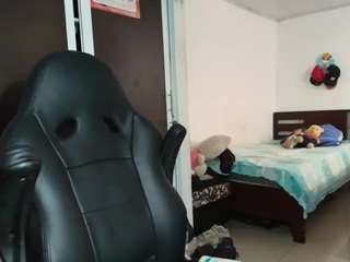 ScarlettL