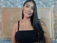 I am a safe woman of herself, flirtatious by nature and passionate about pleasure in all its forms. I love creating a real connection, where chemistry and desire are mixed without hurry. At first glance, my gaze will catch you; Then it will be my smile that will invite you to stay. I like to make you feel desired, special, unique. I am not just a pretty face or a body that causes: I am a complete experience, a living fantasy that knows exactly how to make you forget about the world.

With me, there are no scripts or hurry. Each match is a sensual game, where your wishes and mine intertwine without limits. If you are looking for something more than the typical, if you want to feel, explore and let yourself go ... then you know why you should come to see me.