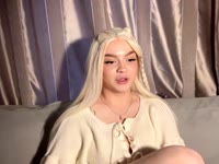 Hey there, love! ✨
I figured it was time we got a little closer since you’ve decided to step into my world. First things first: you should know that I live for breaking the rules.