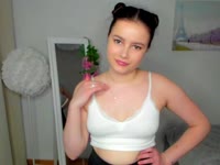 Hey! I’m a sensual, playful, and slightly mysterious girl who loves attention and the special atmosphere that can appear between two people. I enjoy meeting new people, feeling their mood, and slowly creating that spark that makes things a little hotter.