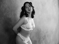 naked girl with webcam masturbating with vibrator AislyFollin