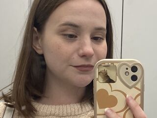 cam girl chatroom ArleighHankins