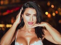 camwhore masturbating with sextoy BiankaLeoness