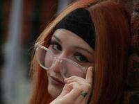 hot strip tease cam EmeraldClyatt