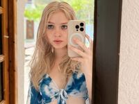 webcam striptease show JuneLane