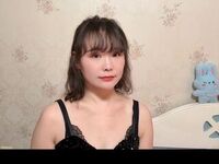 topless girl KeYuanYuan