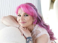 hot cam girl masturbating LeyaTaryn