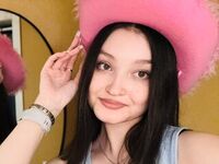 cam girl masturbating with dildo LorenaMalueg