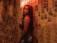 girl webcam show LorraineJhonsson