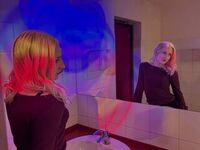 cam girl masturbating with vibrator LucilleWiste