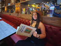 camslut topless MelanyCol