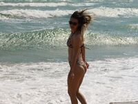 live striptease RileyPearce