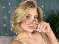 camgirl live sex photo MilaMelson