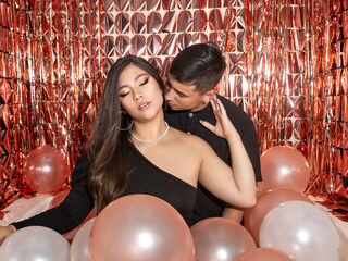 live cam chatroom ChloeAndAdam