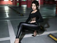 cam girl masturbating with sextoy AliceBabson