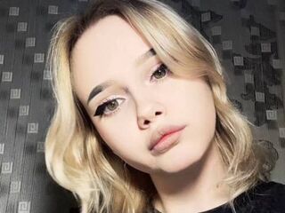 sex cam AlmaLonabaugh