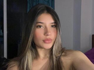 camslut video AmberEgan