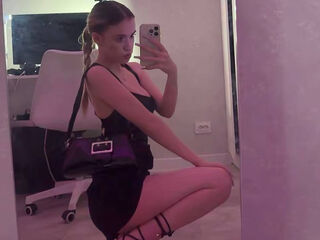 live strip tease show AngelesBelfiore