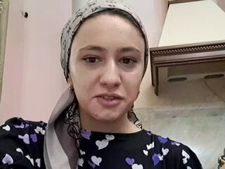 cam girl playing with sextoy AnissaStadnik