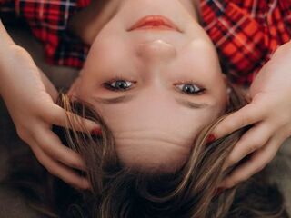 fingering girl AnnAmour
