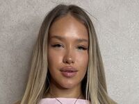 cam girl fingering pussy AnnellePerazzo