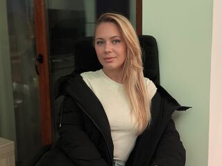 naked girl with webcam masturbating AnyaLior