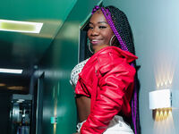 free sexcam CharllotteBrown