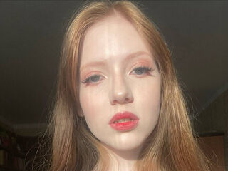 fingering webcam girl ClarisaTaubert