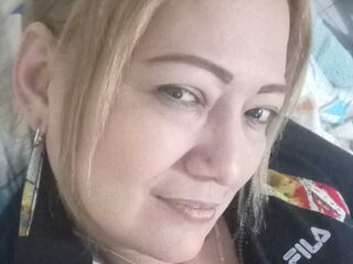 camwhore shaved pussy ClauSommers