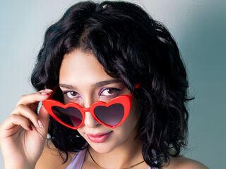 closeup cam CleooLee