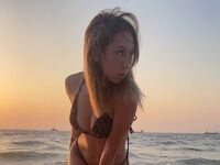 free chat DeirdreNatalia