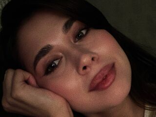 nude cam picture DetraAffleck