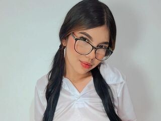 naked girl with webcam masturbating with vibrator DulceMarks