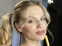 nude webcam girl photo Eden