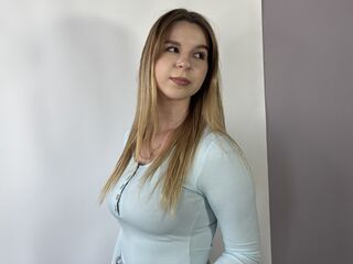 cam chatroom EllenUnzueta