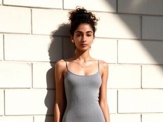 masturbating girl EllieTaulbee