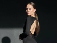 fingering girl chat EmilyGiffin