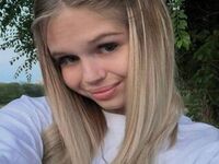 free chat room EricaVon