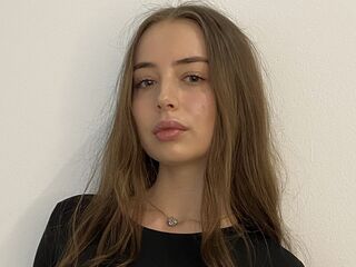 adult webcam chat room EttaRaybourn