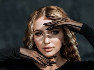 chat room sex show EvaVibe