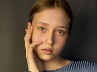 free adultcam EvelinaMoorina