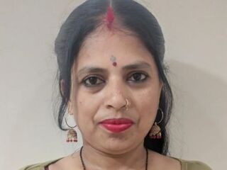 naked camgirl GotiLeah