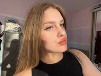 hot naked camgirl GraceHollis