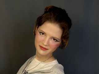 sexy webcamgirl picture IrisKemp