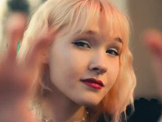 naked girl with live cam masturbating KarlaFriedline