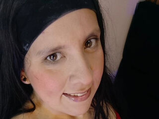 beautiful cam girl KellyRodriguez
