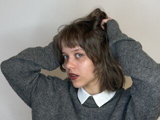 teaser cam KieraRusson