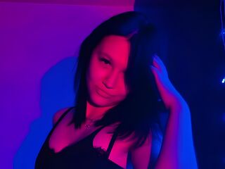 girl chat room LenorePfister