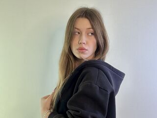 girl topless chat LeonilaKesling