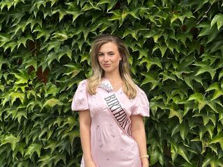 hot live cam LucianaMasten